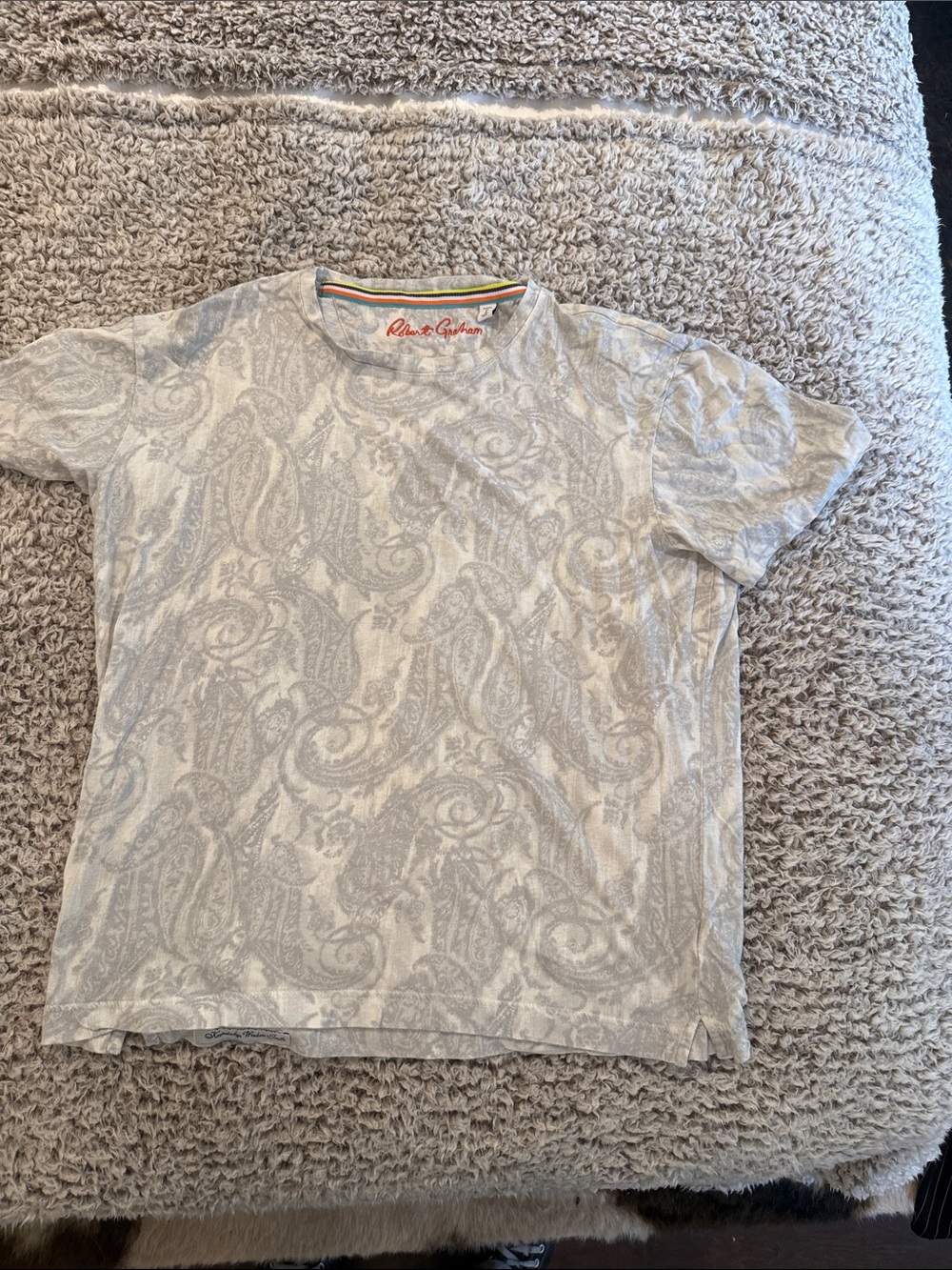 Robert Graham Cream & Gray Paisley Short Sleeve Tee